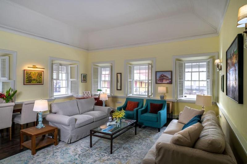 Melrose Apartment - image 7
