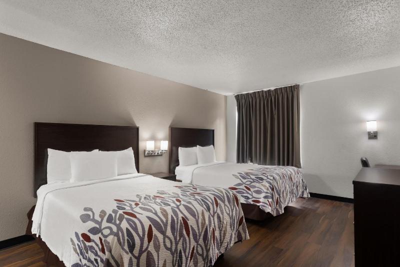Red Roof Inn & Suites Savannah Airport - image 35