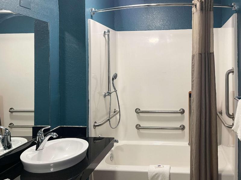 Motel 6-Memphis TN - Downtown - image 32