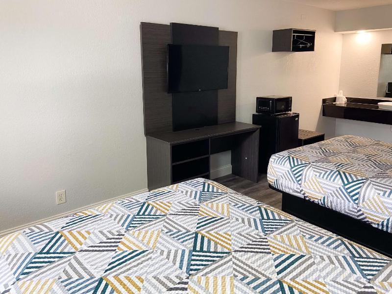 Motel 6-Memphis TN - Downtown - image 18