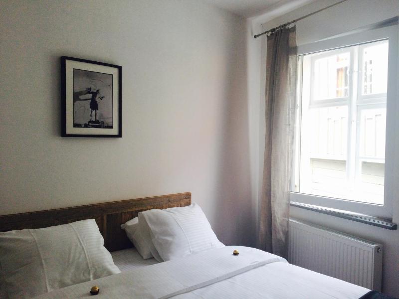 Standard Double Room image 4