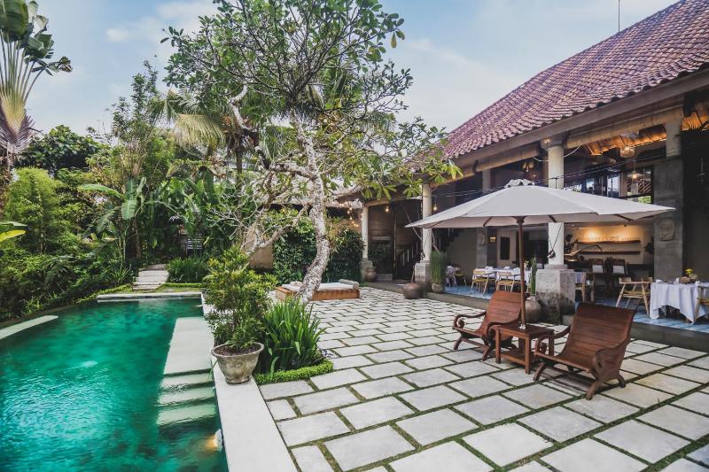 Luwak Ubud Villa & Jungle Suite - image 2