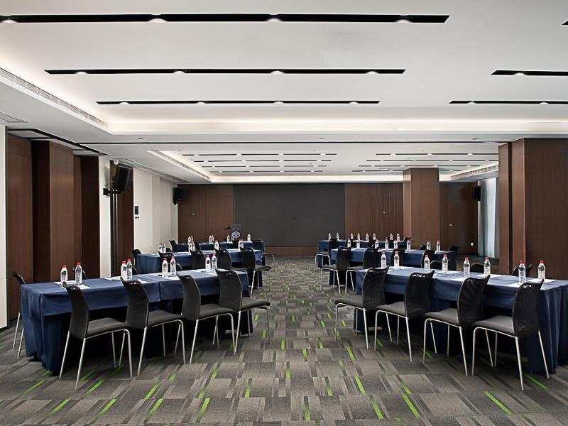 Hampton by Hilton Guangzhou Railway Station - image 5