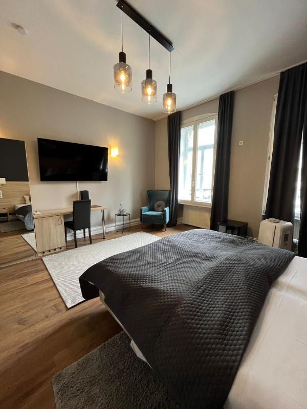 Standard Double Room image 1
