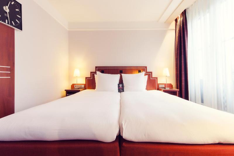 Comfy Room image 4