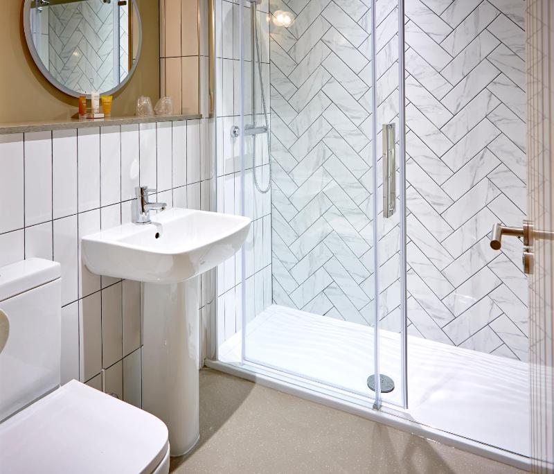 Superior Double or Twin Room image 3