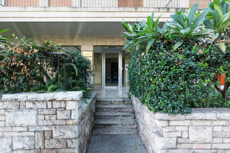 Unique Diznegoff by TLV2RENT - image 9