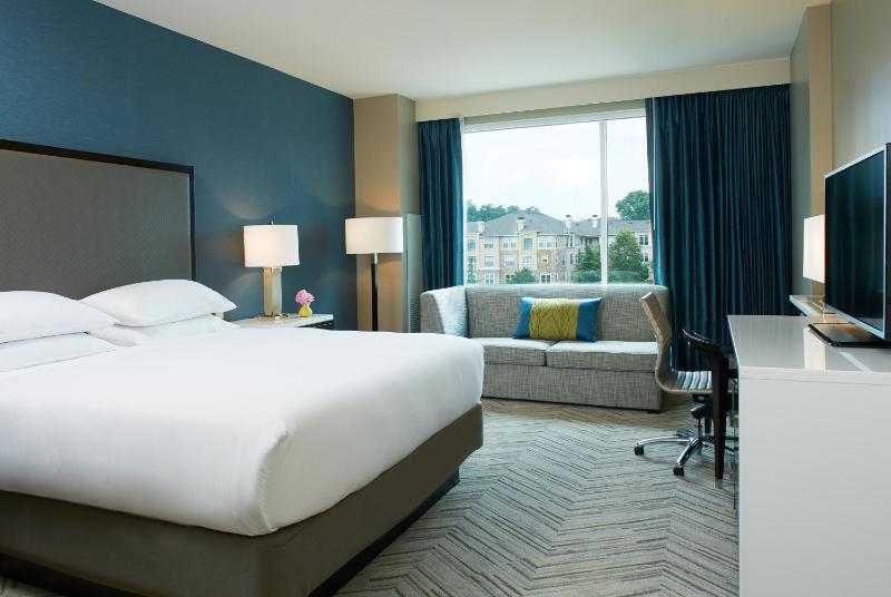 King Room image 2