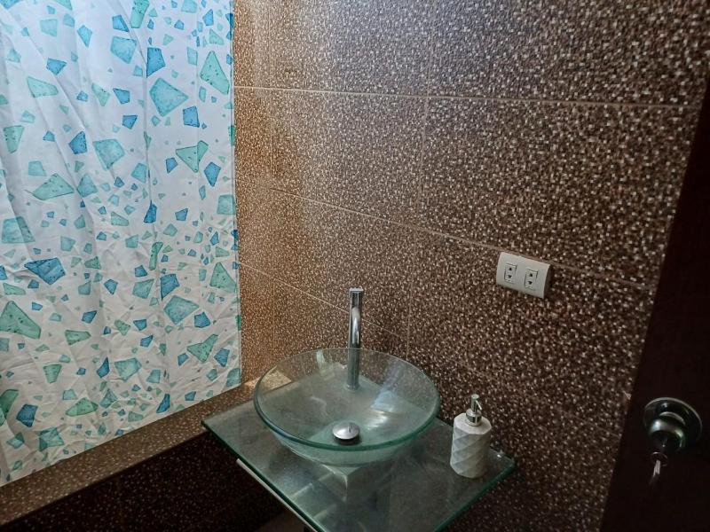 DEPARTAMENTO EN YANAHUARA 3er piso - image 6