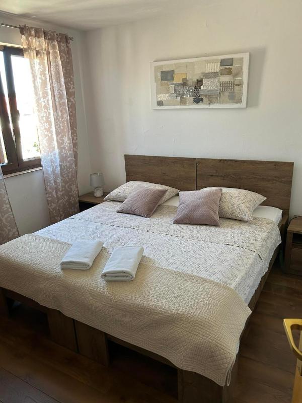 Apartmani Rina - image 24