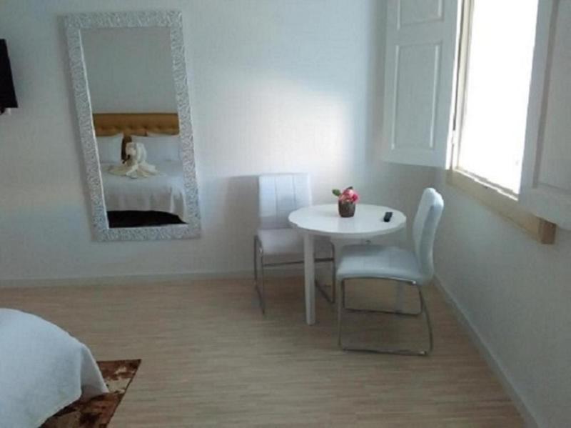 Suite with City View image 1