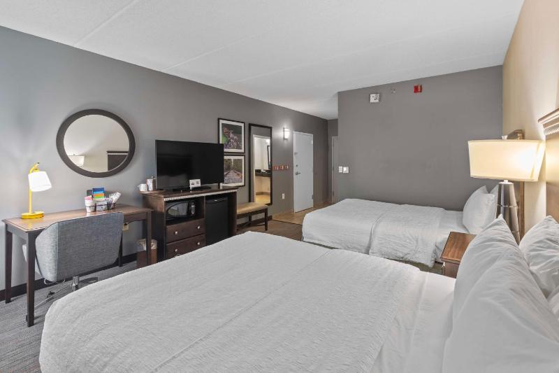 Room with Two Queen Beds - Non-Smoking image 1