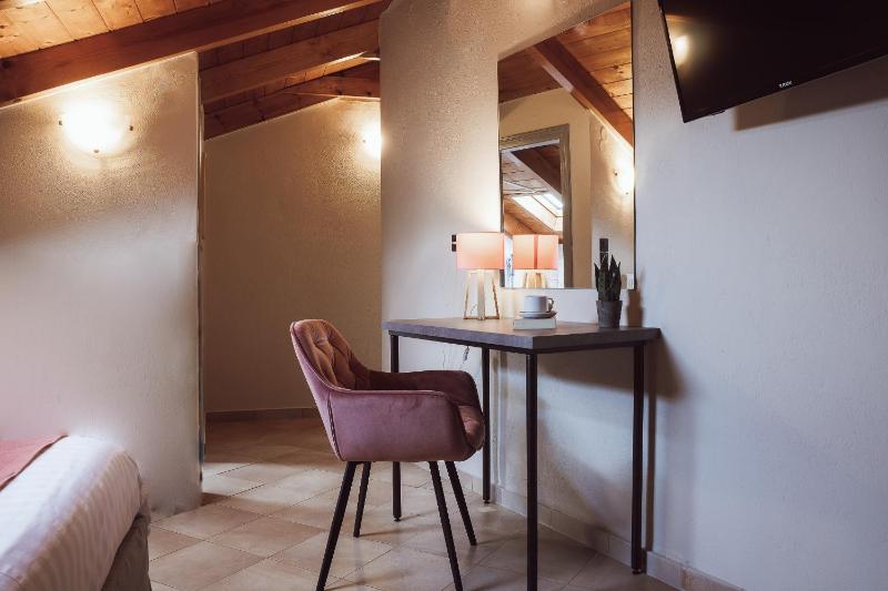 Junior Attic image 2
