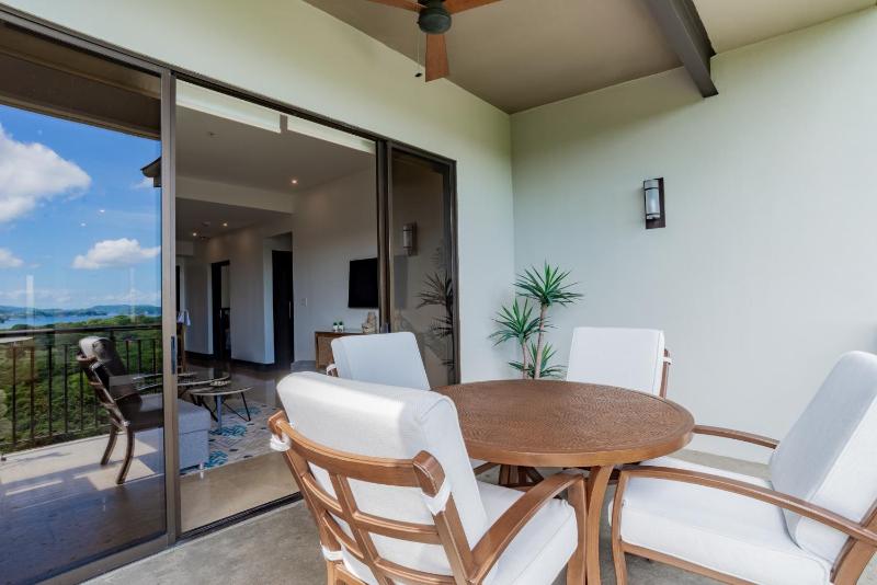 Adults Only 1BR Condo - Roble Sabana - Reserva Conchal Golf Resort - image 14