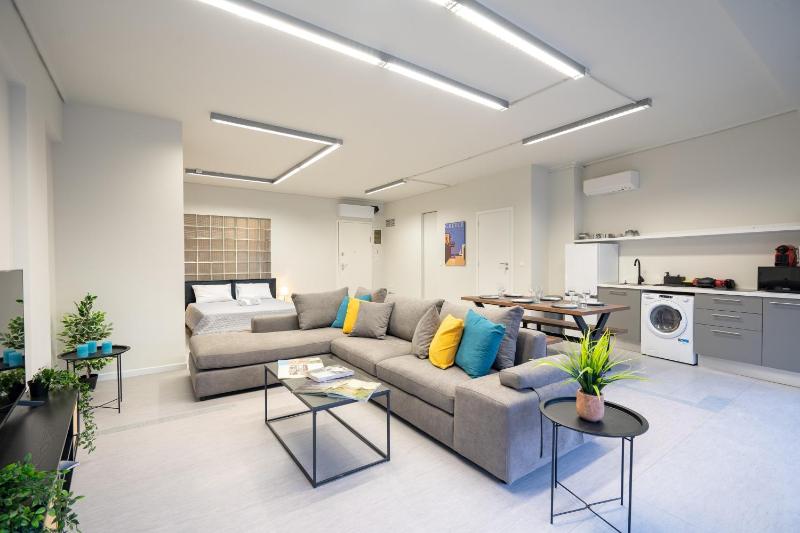 Ermou street 1 bedroom 4 persons apartment by MPS Images