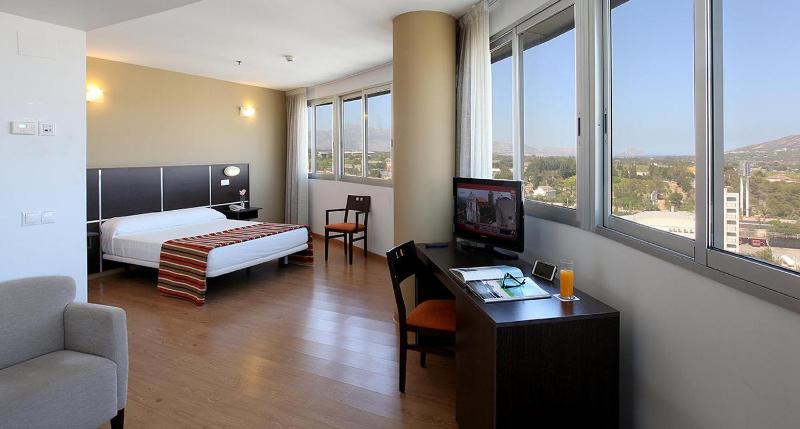 Junior Suite (2 Adults) image 1