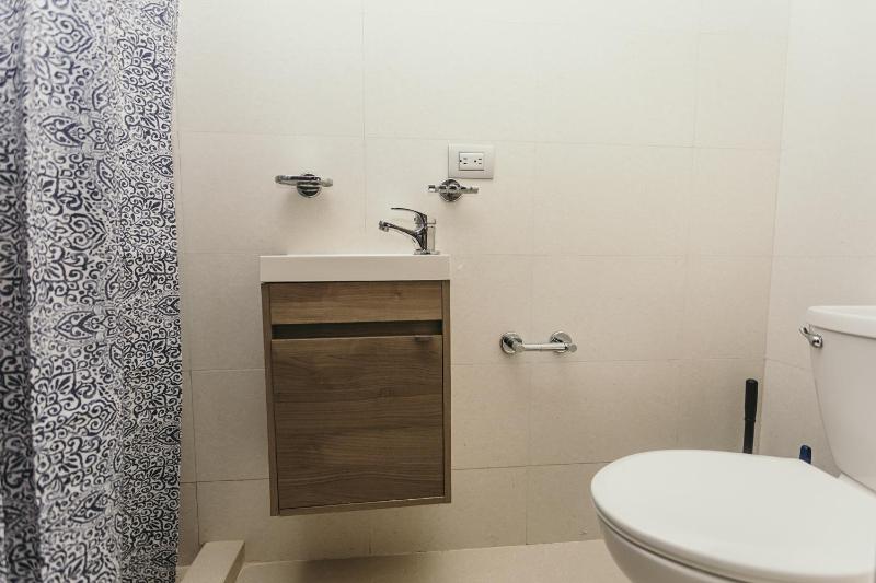 NEW !! Casa Miramar Ocean View 325 S apts - image 19