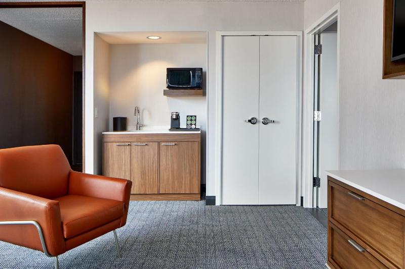 Courtyard by Marriott Detroit Downtown - image 50