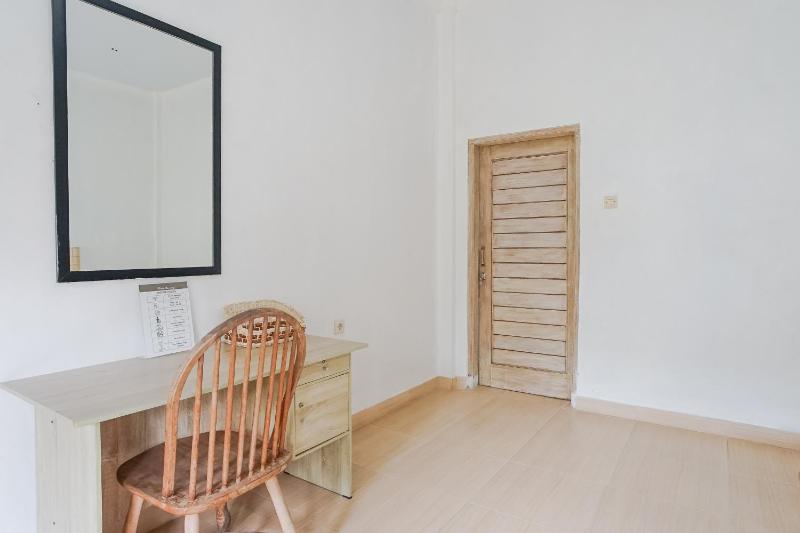 Karan Homestay Canggu - image 21