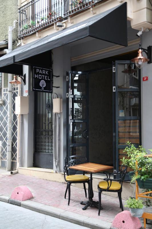 TAKSiM PARK HOTEL - image 5