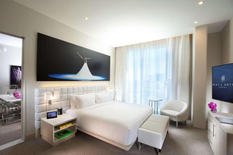 HALL Arts Hotel Dallas Autograph Collection - image 19