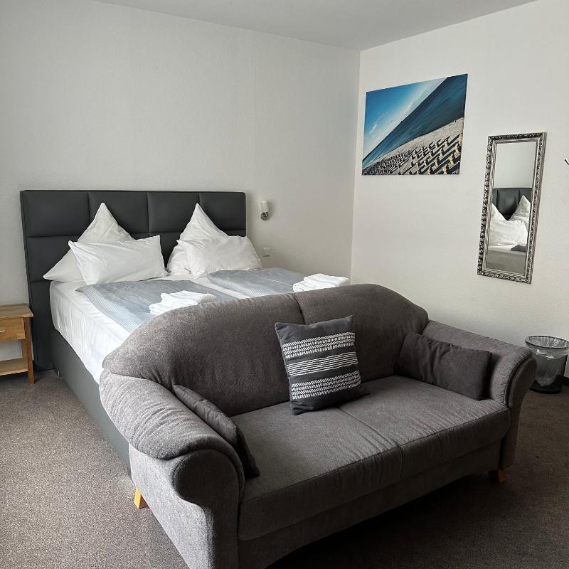 Superior King Room image 1