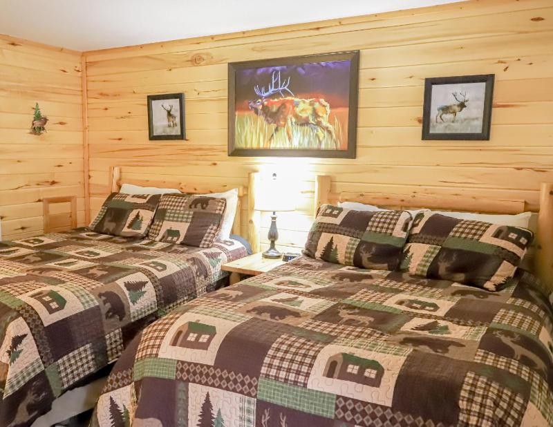 Quadruple Room image 3