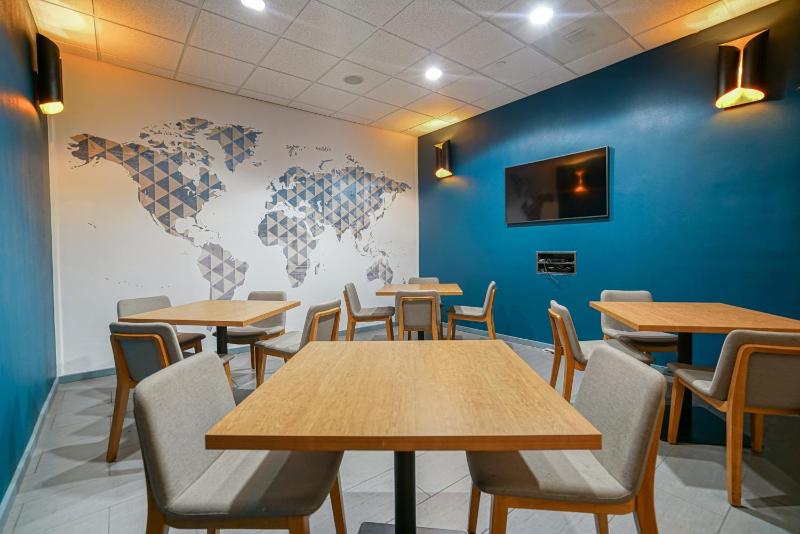 Sheraton Tucson Hotel & Suites - image 35