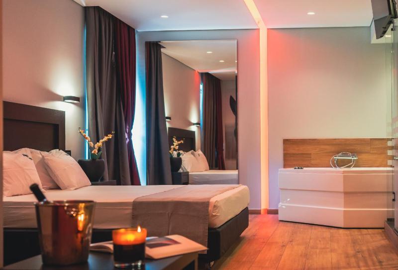 Presidential Suite image 3