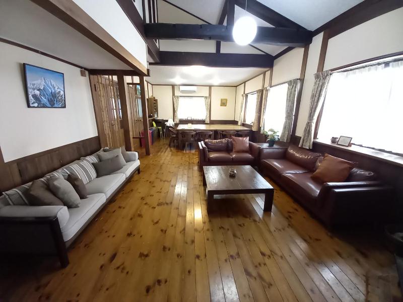 Hakuba Powder Lodge Taketombo - image 8