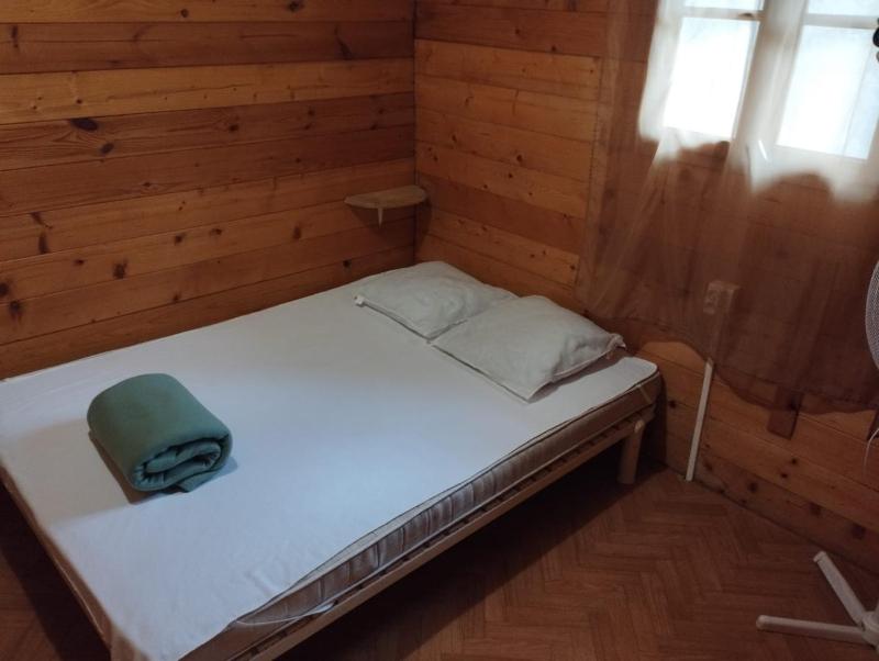 One-Bedroom Chalet image 1