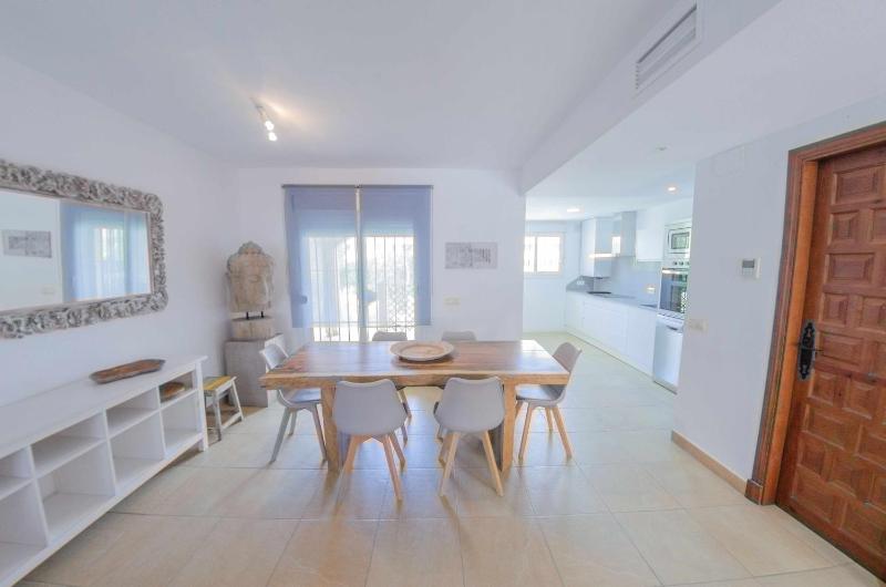 Tarifa Beach Rentals Aljara - image 11