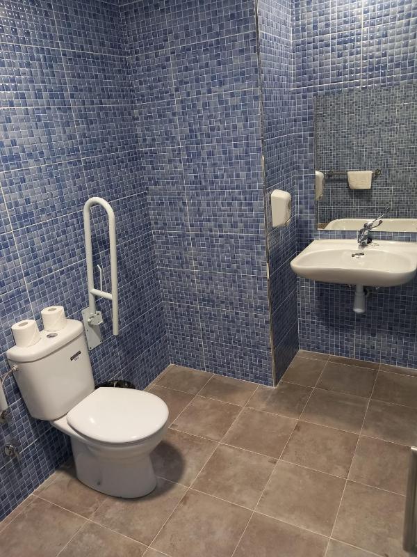 Double Room with Private Bathroom image 1