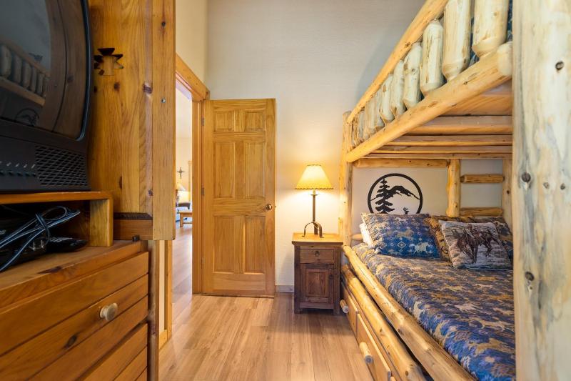 2674 Tenderfoot Lodge Condo - image 2