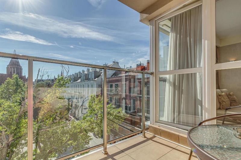 RentPlanet - Apartament Wszystkich Świętych - image 8