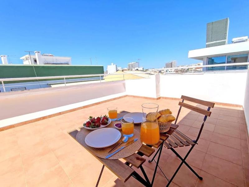 Lovely Terrace Studio Baixa Faro - image 5