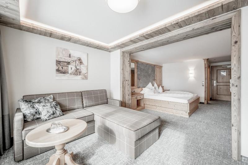 Junior Suite image 4