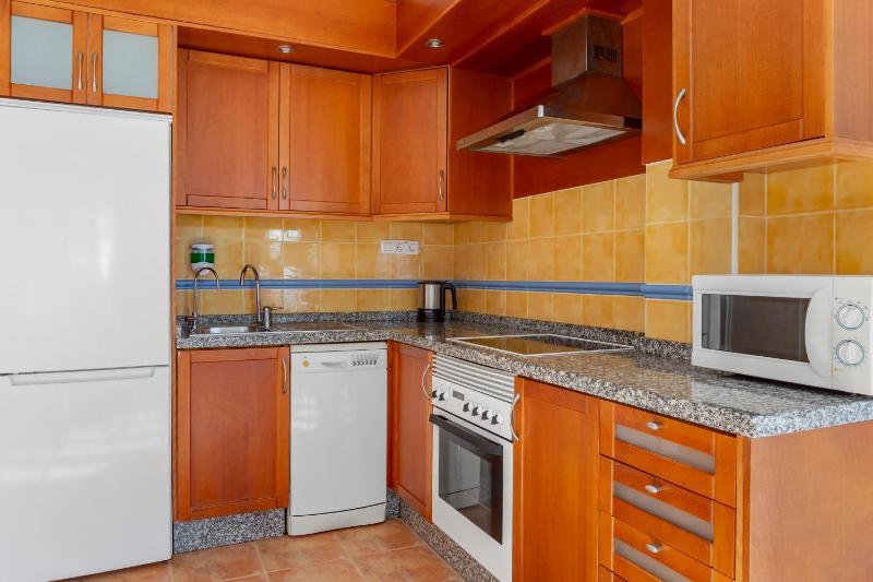 Studio Apartment image 3