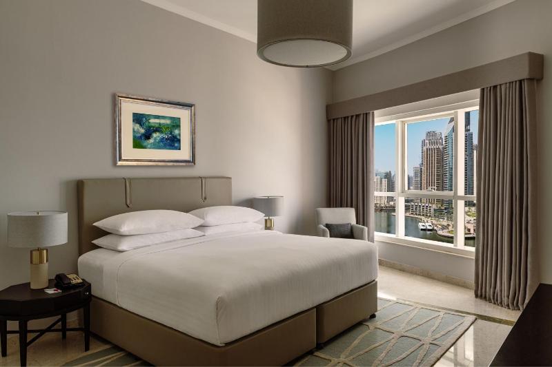 4 Bedroom Suite, 4 Bedroom Suite, Palm View, Balcony image 2