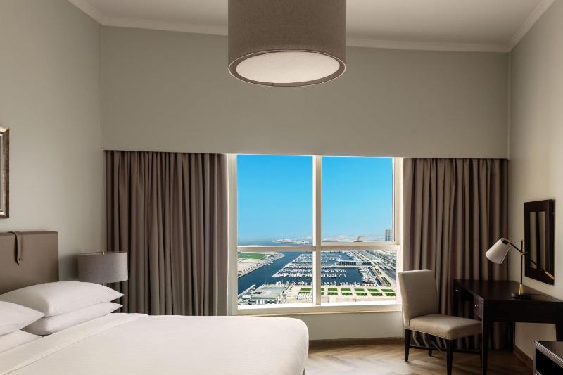 3 Bedroom Palm View, 3 Bedroom Suite, Palm View, Balcony image 3