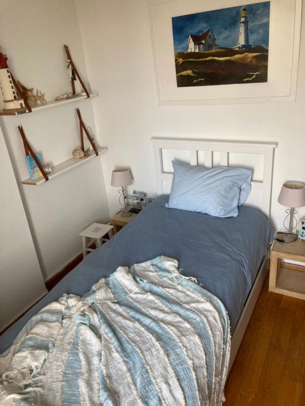 Standard Double Room image 3