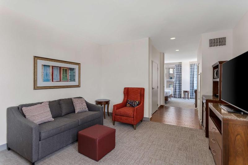 Hilton Garden Inn New Orleans French Quarter/Cbd - image 10