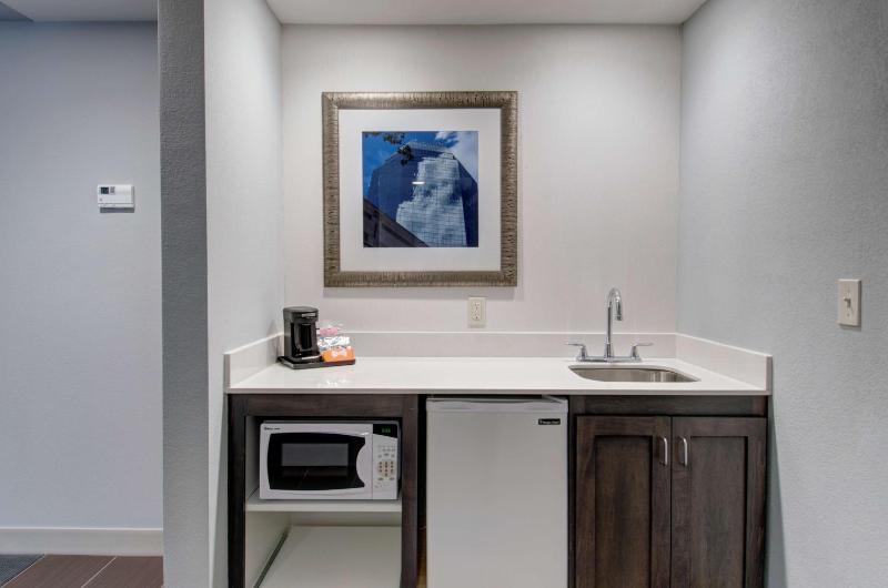 King Studio Suite - Non Smoking image 3