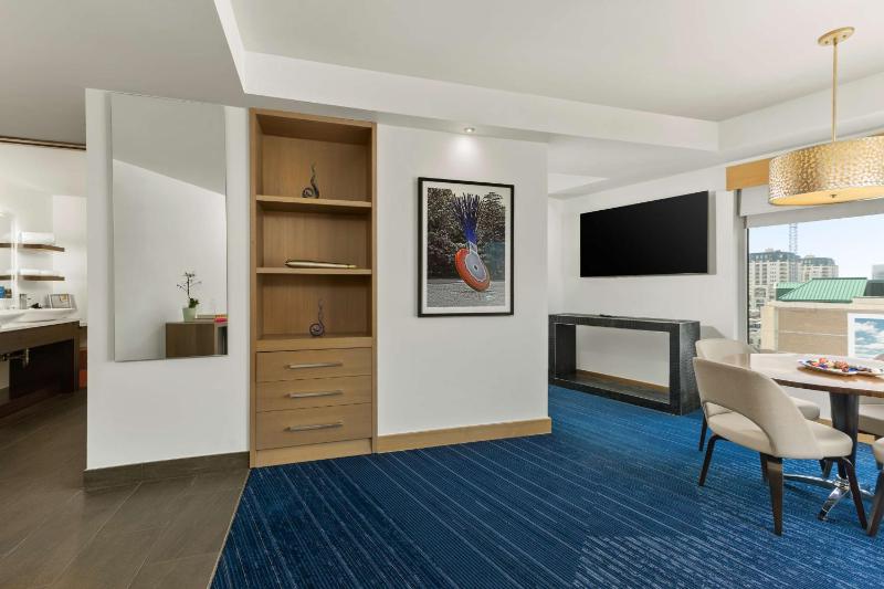 The Art Hotel Denver Curio Collection by Hilton - image 13