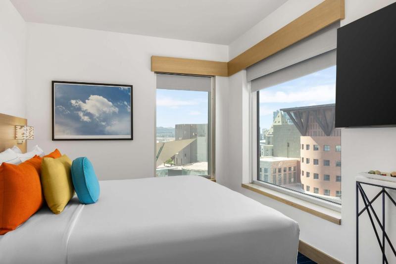 The Art Hotel Denver Curio Collection by Hilton - image 24