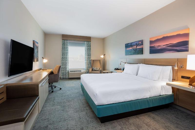 King Room image 2