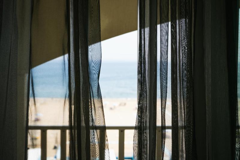 Beachfront Superior Room with balcony and pool access image 3