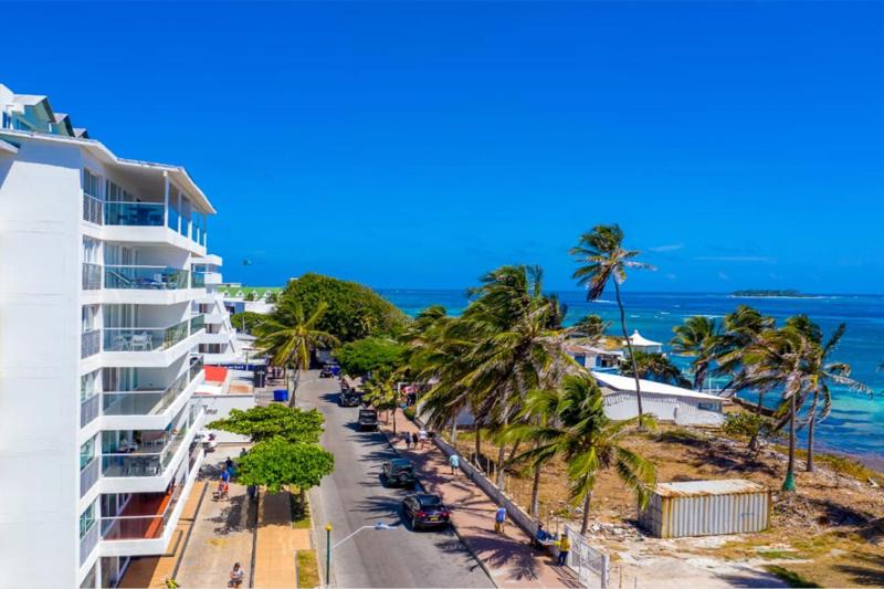 Sea View 603B Images