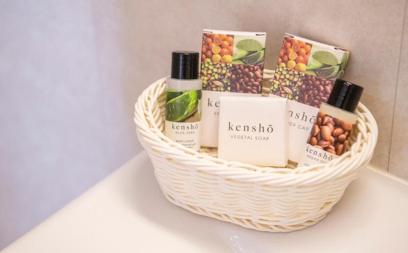 Suite with Terrace image 1