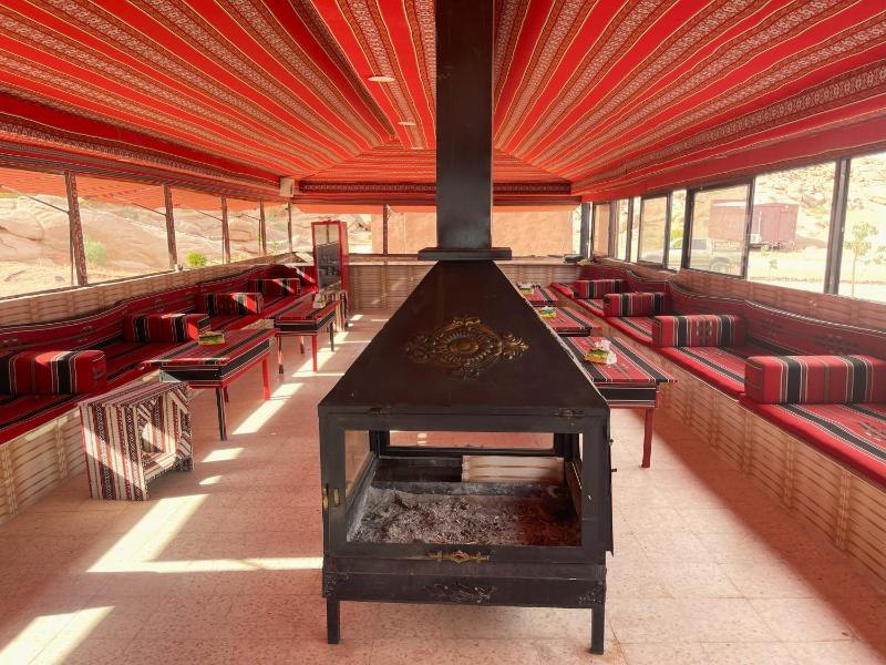 Wadi Rum Desert Nights Images
